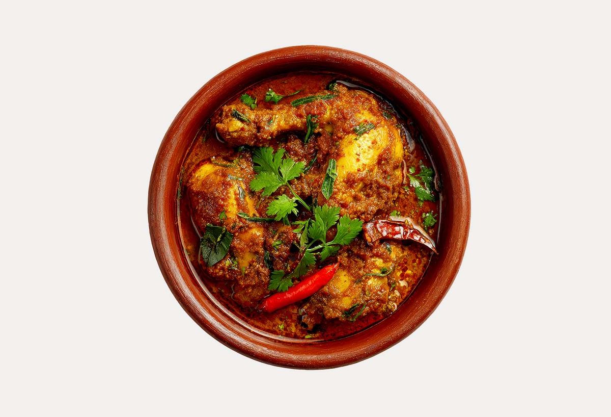 delicious chicken curry in bowl